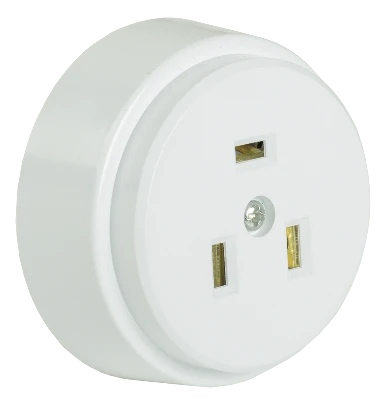 Розетка наружная разборная для плиты с заземлением 32А белая РПпл10-01-Ст